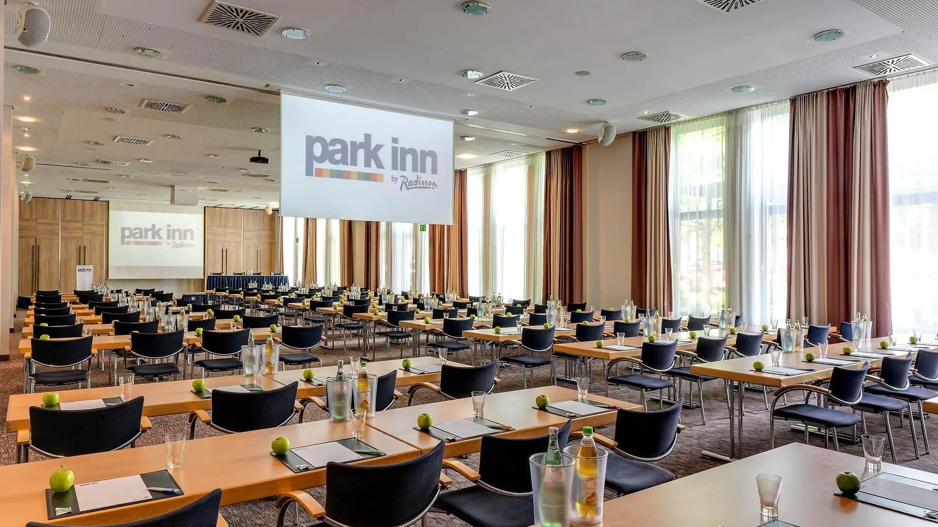 Best Western Plus Hotel Koeln City 4*, Colonia